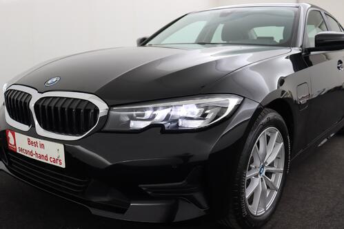 BMW 320  e iA  PHEV+ CARPLAY + GPS + PDC + CRUISE + ALU 