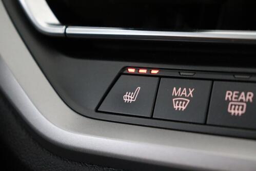 BMW 320  e iA  PHEV+ CARPLAY + GPS + PDC + CRUISE + ALU 