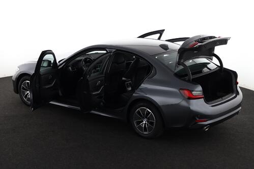 BMW 318  IA + CARPLAY + GPS + PDC + CRUISE + LEDER + ALU 