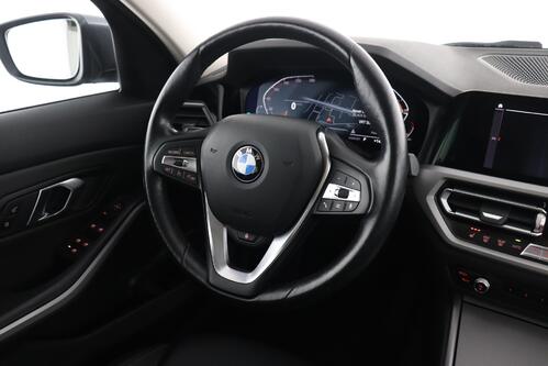 BMW 318  IA + CARPLAY + GPS + PDC + CRUISE + LEDER + ALU 
