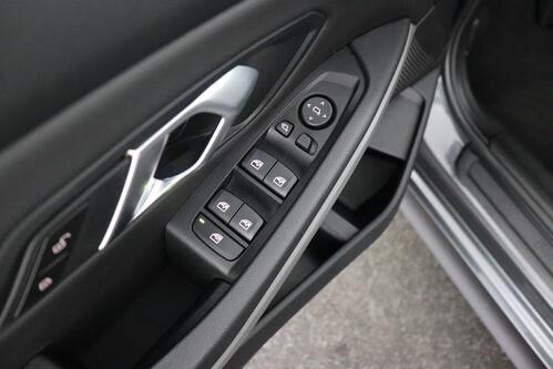 BMW 318  IA + CARPLAY + GPS + PDC + CRUISE + LEDER + ALU 