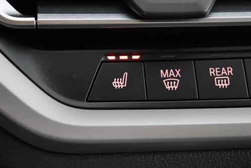 BMW 318  IA + CARPLAY + GPS + PDC + CRUISE + LEDER + ALU 