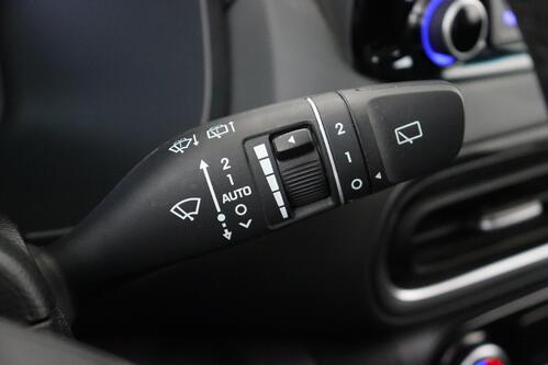 HYUNDAI Kona  PRIME 1.6i  DCT + A/T + GPS + CARPLAY + CAMERA + PDC + CRUISE + ALU 18