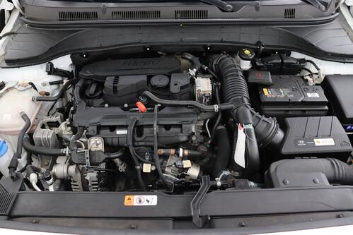 HYUNDAI Kona  PRIME 1.6i  DCT + A/T + GPS + CARPLAY + CAMERA + PDC + CRUISE + ALU 18