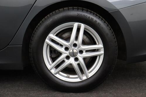 BMW 320 IA TOURING ADVANTAGE + CARPLAY + GPS + PDC + CRUISE + ALU