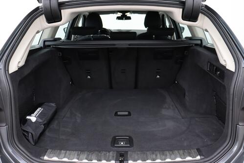 BMW 320 IA TOURING ADVANTAGE + CARPLAY + GPS + PDC + CRUISE + ALU