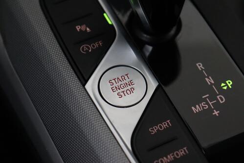 BMW 320 IA TOURING ADVANTAGE + CARPLAY + GPS + PDC + CRUISE + ALU