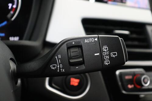 BMW X1 xDrive25e iA + GPS + CAMERA + PDC + CRUISE + ALU  