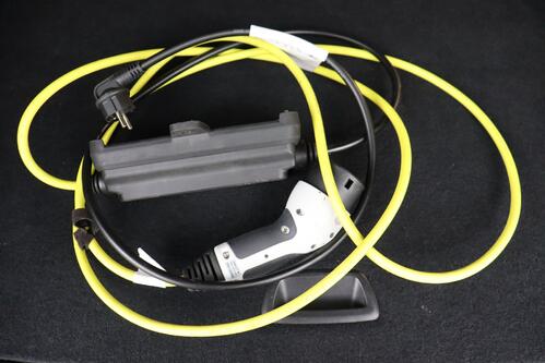 BMW X1 xDrive25e iA + GPS + CAMERA + PDC + CRUISE + ALU  