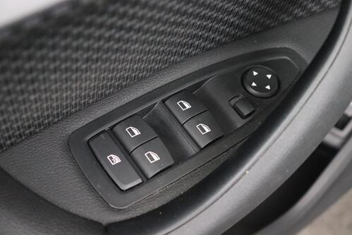 BMW X1 xDrive25e iA + GPS + CAMERA + PDC + CRUISE + ALU  