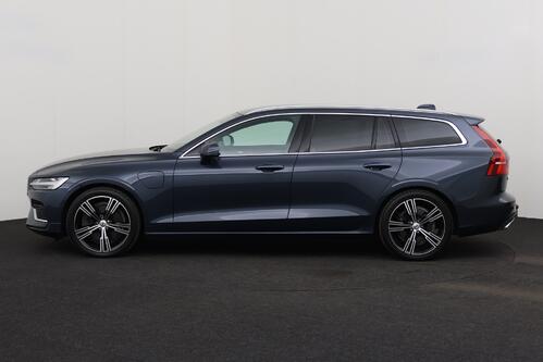 VOLVO V60 INSCRIPTION  2.0T6  GEARTRONIC PHEV + GPS + LEDER + CAMERA + PDC + CRUISE + ALU 19 + TREKHAAK 