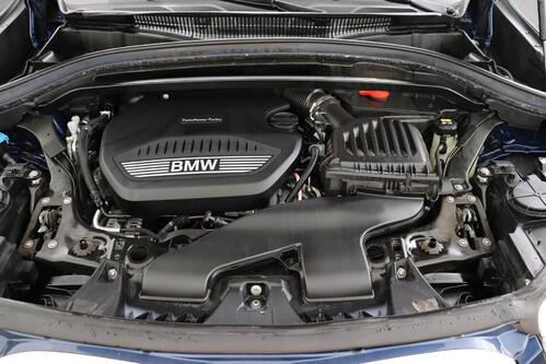 BMW X1 sDrive18d + GPS + PDC + CRUISE + PANO + LEDER + ALU 