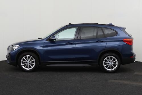BMW X1 sDrive18d + GPS + PDC + CRUISE + PANO + LEDER + ALU 