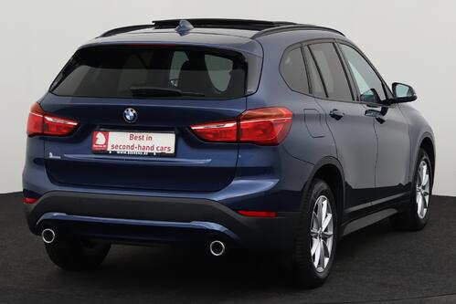 BMW X1 sDrive18d + GPS + PDC + CRUISE + PANO + LEDER + ALU 