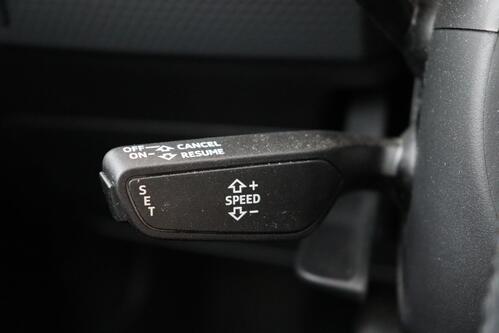 AUDI A1  SPORTBACK  25 1.0 TFSI + CARPLAY + PDC + ALU