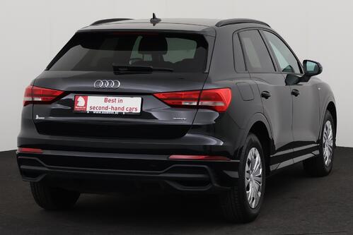 AUDI Q3 35 2.0 TDI S-TRONIC + A/T + AIRCO + HALF-LEDER