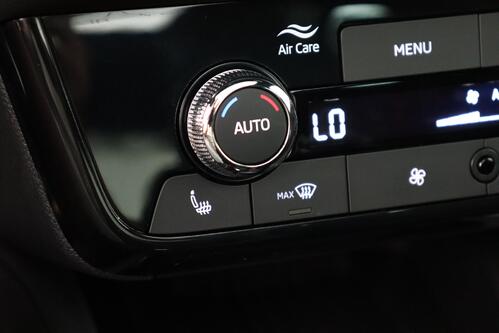 SKODA Kamiq  MONTE CARLO 1.0 TSI DSG + CARPLAY + CAMERA + PDC + CRUISE + ALU 17