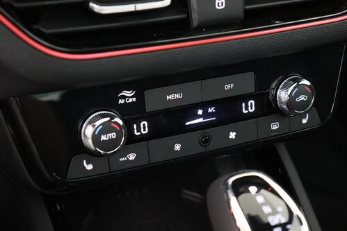 SKODA Kamiq  MONTE CARLO 1.0 TSI DSG + CARPLAY + CAMERA + PDC + CRUISE + ALU 17