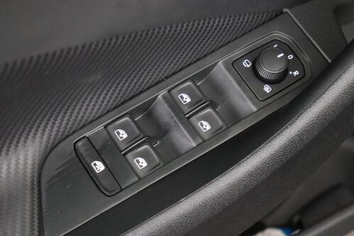 SKODA Kamiq  MONTE CARLO 1.0 TSI DSG + CARPLAY + CAMERA + PDC + CRUISE + ALU 17