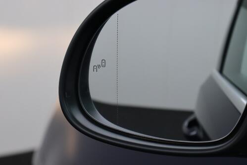 VOLKSWAGEN Sharan  1.4 TSI DSG + 7PL. + GPS + PDC + ALU + TREKHAAK