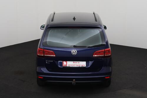 VOLKSWAGEN Sharan  1.4 TSI DSG + 7PL. + GPS + PDC + ALU + TREKHAAK