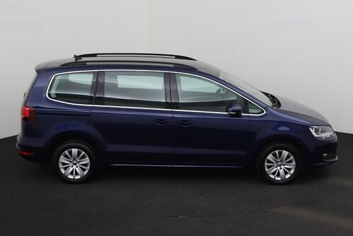 VOLKSWAGEN Sharan  1.4 TSI DSG + 7PL. + GPS + PDC + ALU + TREKHAAK
