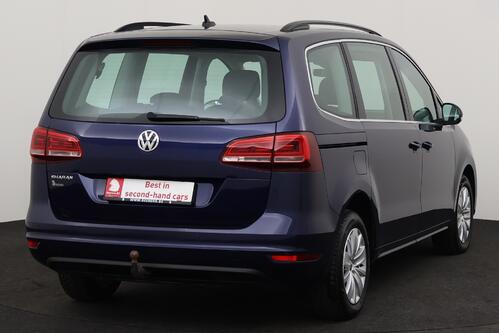 VOLKSWAGEN Sharan  1.4 TSI DSG + 7PL. + GPS + PDC + ALU + TREKHAAK