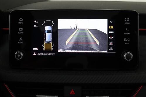 SKODA Kamiq MONTE CARLO 1.0 TSI DSG + CARPLAY + CAMERA + PDC + PANO DAK + ALU 17