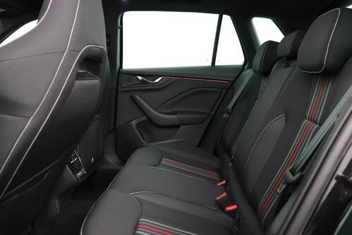 SKODA Kamiq MONTE CARLO 1.0 TSI DSG + CARPLAY + CAMERA + PDC + PANO DAK + ALU 17