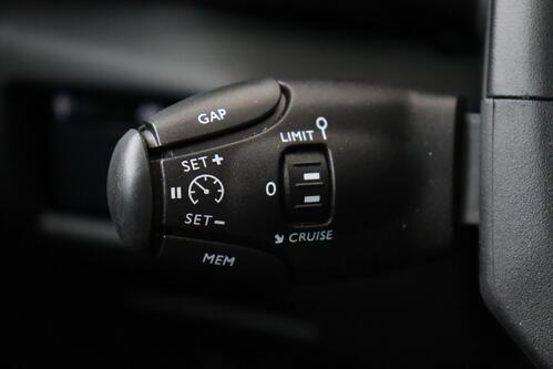 CITROEN C5 Aircross PLUS  1.2 PURETECH  131PK + GPS + CARPLAY + CAMERA + PDC + CRUISE + HALF/LEDER + ALU 18