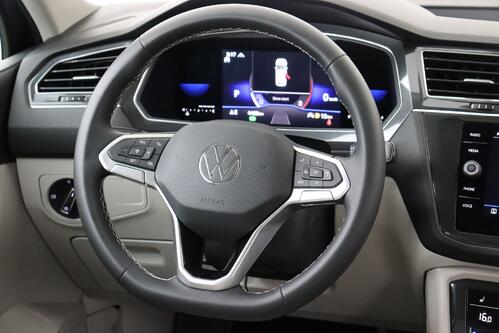 VOLKSWAGEN Tiguan Allspace 2.0 TSI DSG  + CARPLAY + LEDER + CAMERA + CRUISE + ALU