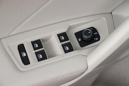 VOLKSWAGEN Tiguan Allspace 2.0 TSI DSG  + CARPLAY + LEDER + CAMERA + CRUISE + ALU