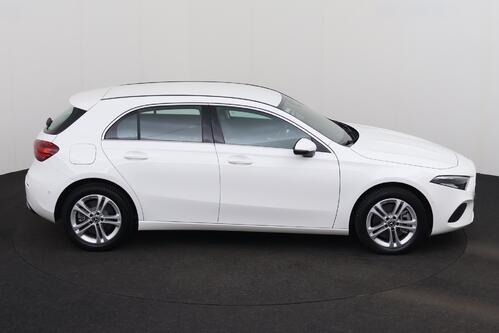 MERCEDES-BENZ A  250 e iA PROGRESSIVE DCT  + GPS + CAMERA + PDC + HALF-LEDER + ALU 