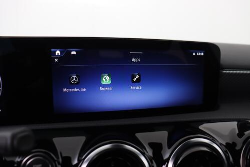 MERCEDES-BENZ A  250 e iA PROGRESSIVE DCT  + GPS + CAMERA + PDC + HALF-LEDER + ALU 