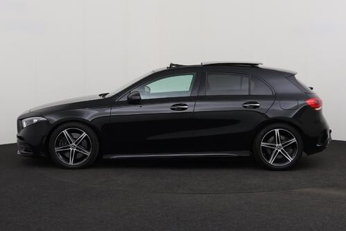MERCEDES-BENZ A 220 iA AMG LINE + CAMERA + GPS + PDC + CRUISE (ACC) + PANO + LEDER 
