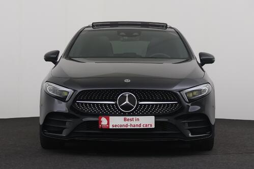 MERCEDES-BENZ A 220 iA AMG LINE + CAMERA + GPS + PDC + CRUISE (ACC) + PANO + LEDER 