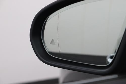 MERCEDES-BENZ A 220 iA AMG LINE + CAMERA + GPS + PDC + CRUISE (ACC) + PANO + LEDER 