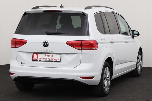 VOLKSWAGEN Touran 1.5 TSI DSG7 + 7PL. + CARPLAY + CAMERA + PDC