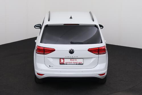 VOLKSWAGEN Touran 1.5 TSI DSG7 + 7PL. + CARPLAY + CAMERA + PDC