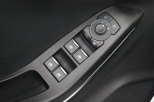 FORD Puma  1.0 MT Ecoboost + GPS + CAMERA + PDC + CRUISE + ALU 17