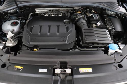 VOLKSWAGEN Tiguan  2.0 TDI DSG + GPS + PDC + CRUISE + ALU