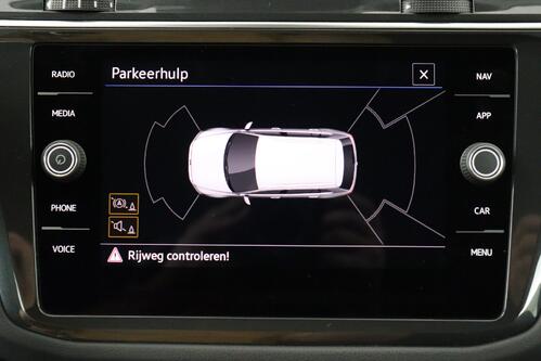VOLKSWAGEN Tiguan  2.0 TDI DSG + GPS + PDC + CRUISE + ALU