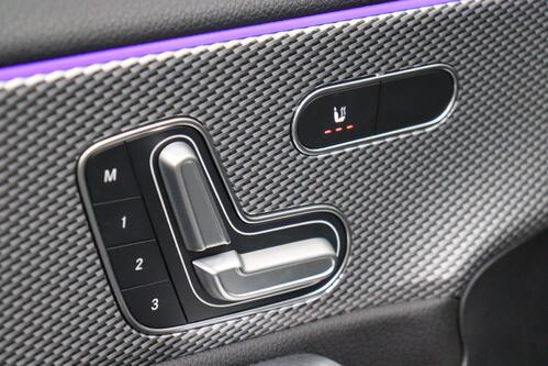 MERCEDES-BENZ A  250 e PROGRESSIVE LINE iA + GPS + LEDER + CAMERA + PDC + CRUISE(ACC) + OPEN DAK + ALU 17 + TREKHAAK 