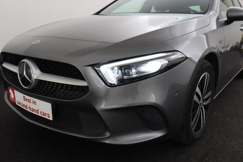 MERCEDES-BENZ A  250 e PROGRESSIVE LINE iA + GPS + LEDER + CAMERA + PDC + CRUISE(ACC) + OPEN DAK + ALU 17 + TREKHAAK 