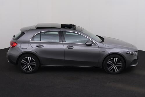 MERCEDES-BENZ A  250 e PROGRESSIVE LINE iA + GPS + LEDER + CAMERA + PDC + CRUISE(ACC) + OPEN DAK + ALU 17 + TREKHAAK 