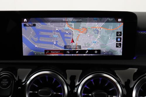 MERCEDES-BENZ A  250 e PROGRESSIVE LINE iA + GPS + LEDER + CAMERA + PDC + CRUISE(ACC) + OPEN DAK + ALU 17 + TREKHAAK 