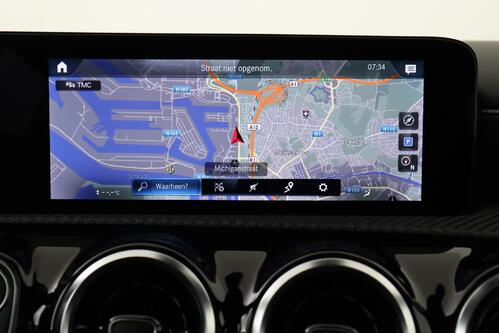 MERCEDES-BENZ A 200  BUSINESS SOLUTION  DA + GPS + CAMERA + HALF/LEDER + PDC + CRUISE + ALU