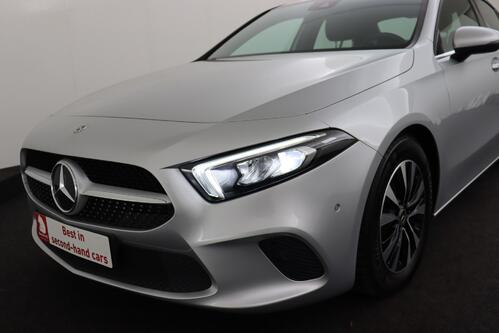 MERCEDES-BENZ A 200  BUSINESS SOLUTION  DA + GPS + CAMERA + HALF/LEDER + PDC + CRUISE + ALU