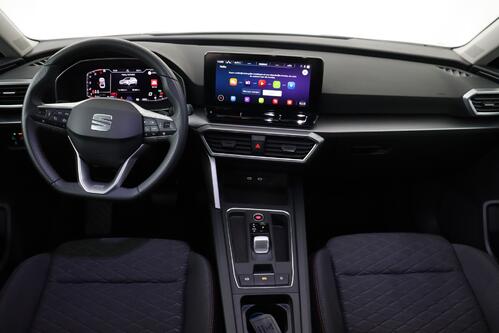 SEAT Leon FR SPORTSTOURER 2.0TDI  DSG + GPS + CARPLAY + CAMERA + PDC + CRUISE + ALU