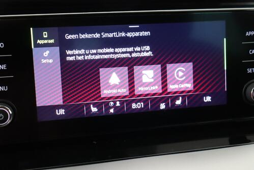 SKODA Octavia COMBI 2.0TDi DSG + CARPLAY + PDC + CRUISE